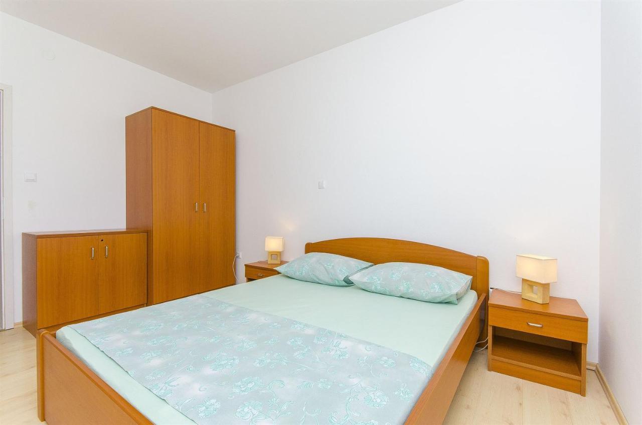 Apartments Kazimir Nečujam Kültér fotó