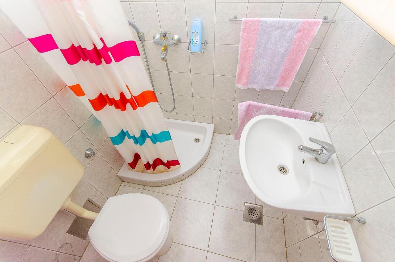 Apartments Kazimir Nečujam Kültér fotó