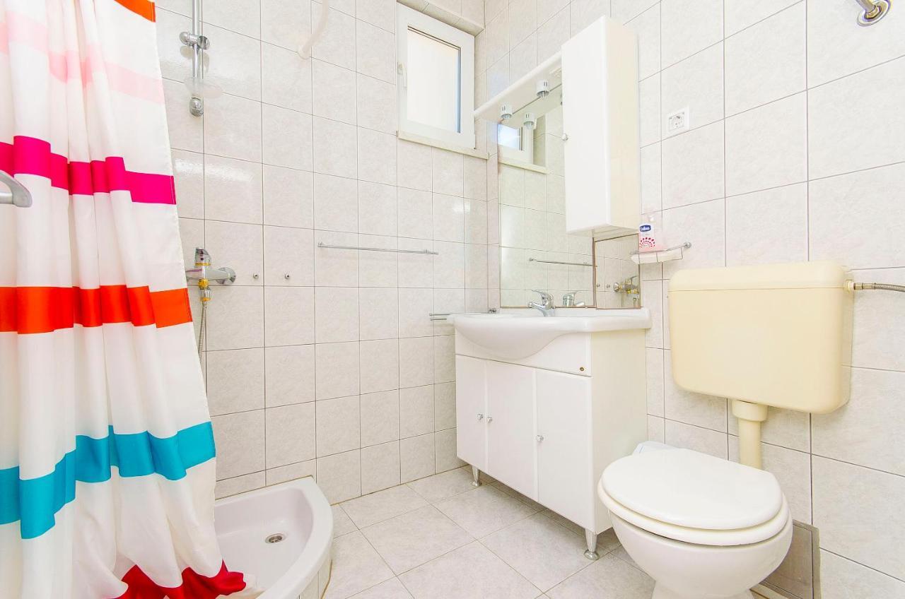 Apartments Kazimir Nečujam Kültér fotó