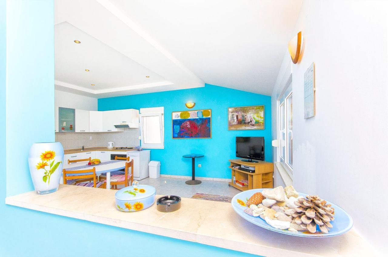 Apartments Kazimir Nečujam Kültér fotó